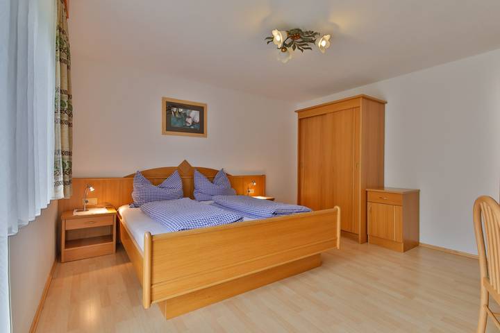 Geheel vakantieappartement, Vakantieappartement voor 5 personen met balkon in Lechtal Alps, Berwang