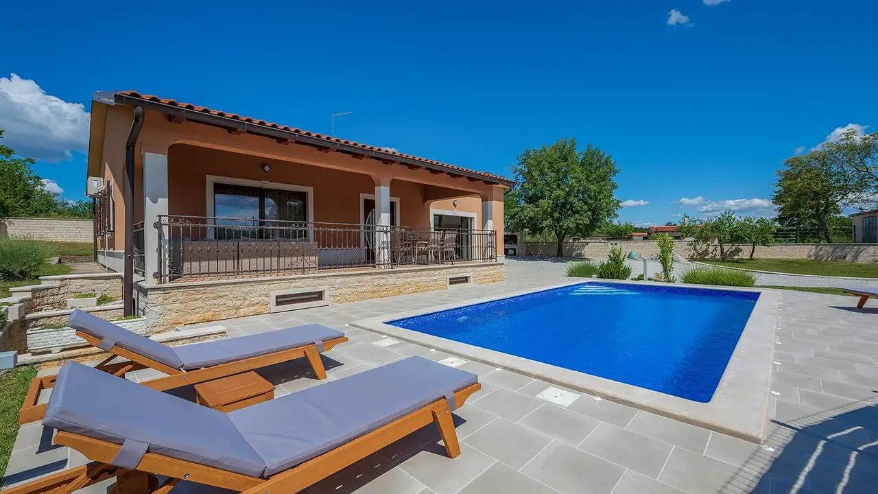 Villa für 6 Personen (160 m²) in Tinjan in Tinjan, Istrie centrale