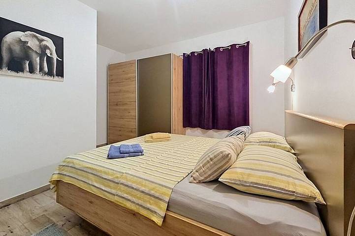 Ferienhaus Lino in Dugopolje, Dalmatinisches Zagora
