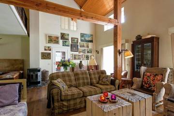 Location de vacances pour 8 personnes, avec jardin et balcon dans Tavigny