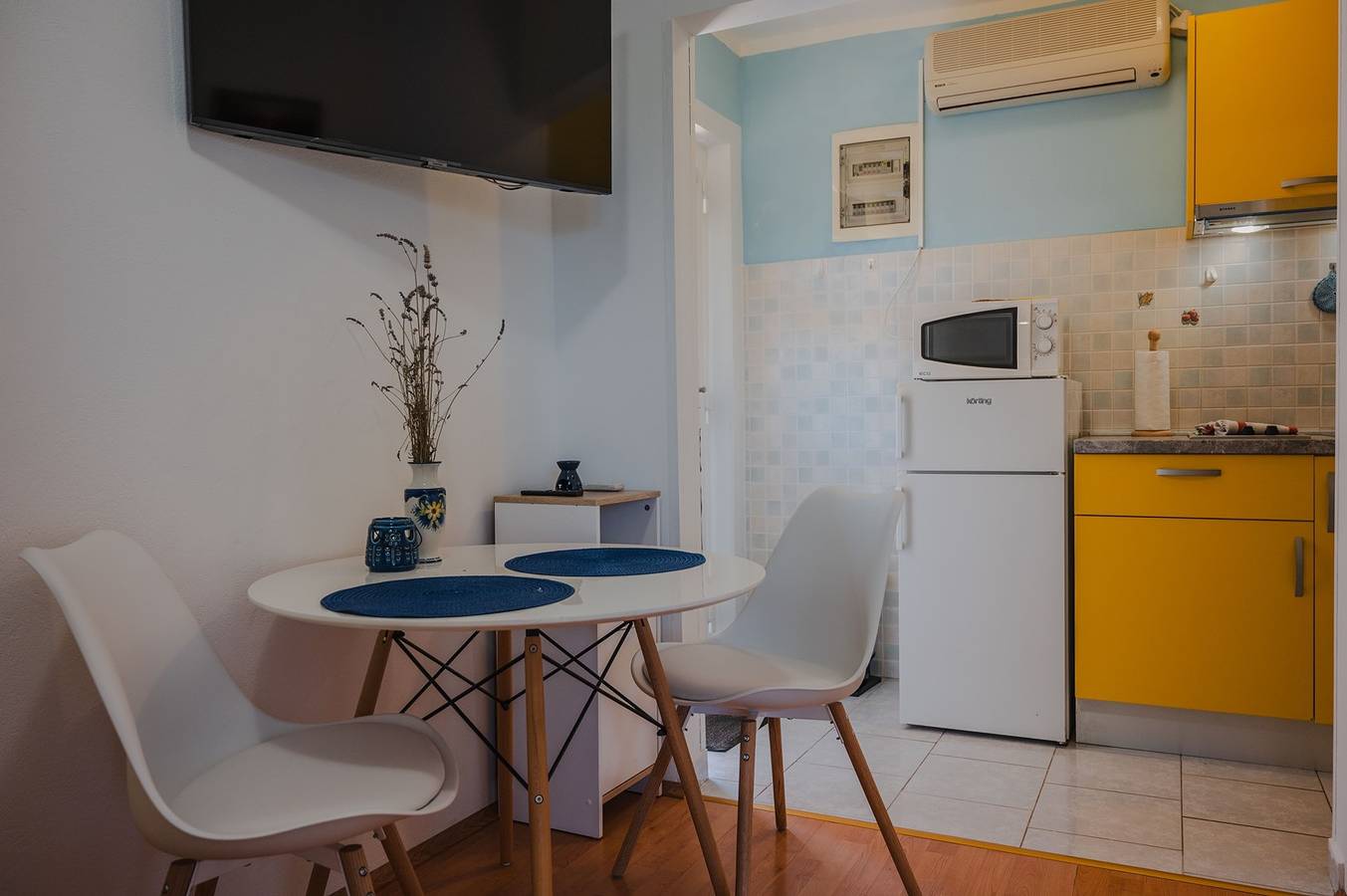 Ganze Wohnung, Apartment for 2 guests with ocean view in Sveta Marina, Ostküste Istrien