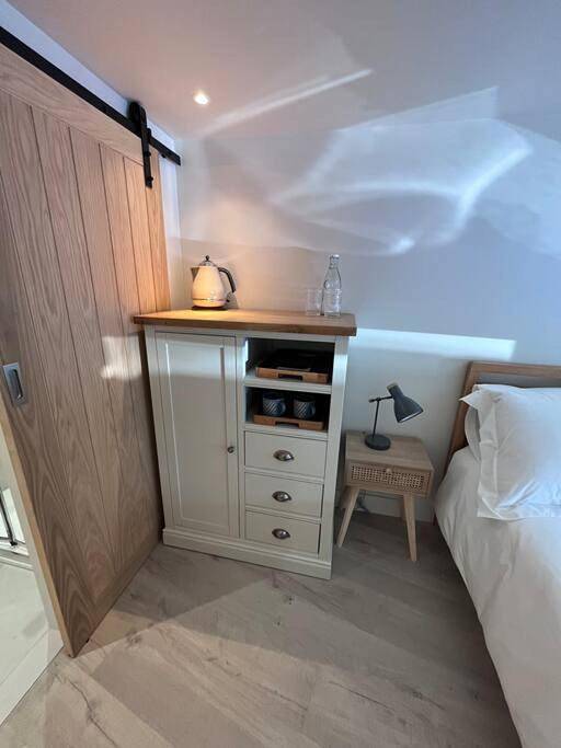Entire apartment, One-Bedroom Apartment in St. Ives, Cornwall