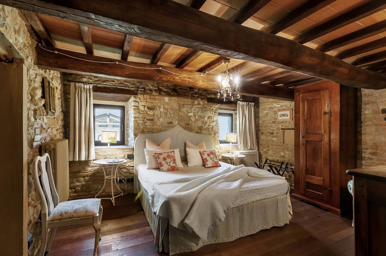 Appartement entier, Appartement 'Mini in Chianti' avec piscine partagée, Wi-Fi et climatisation in San Casciano in Val di Pesa, Chianti