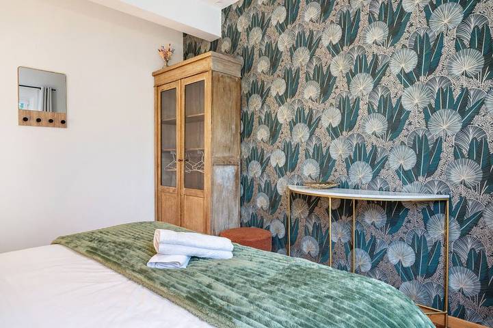 Location de vacances pour 7 personnes, avec terrasse et jardin à Barbazan - 4