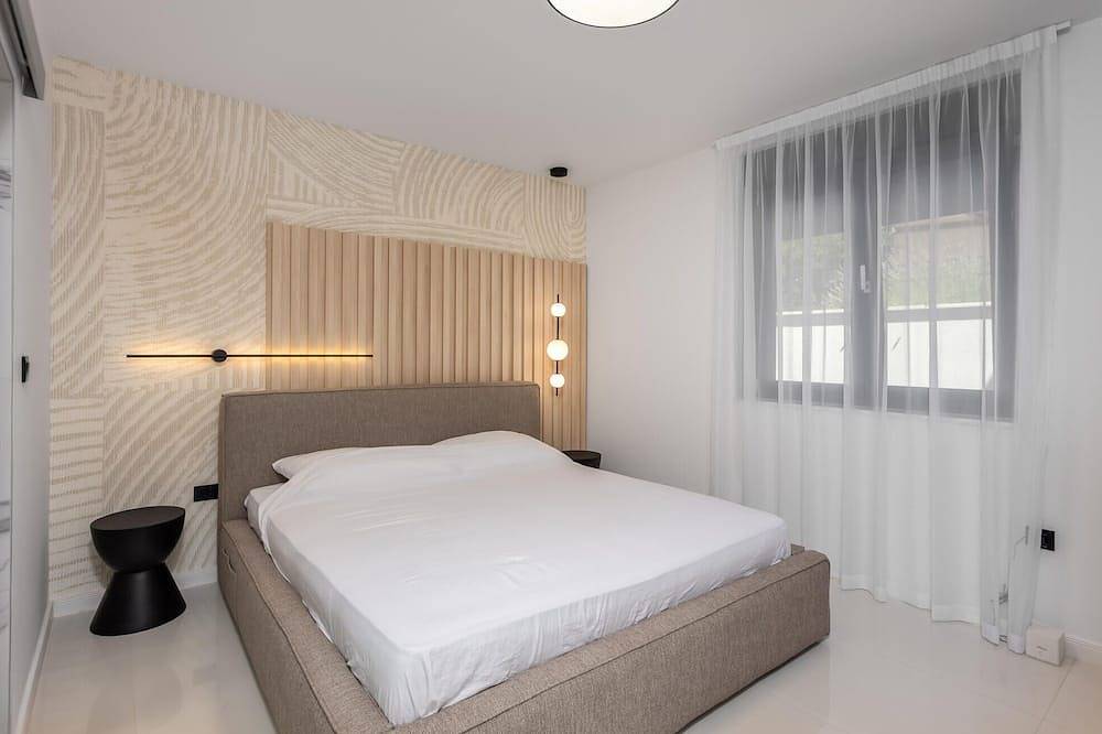 Ganze Wohnung, Amazing apartment in Novi Vinodolski with Wifi in Plaža Bribirska obala, Novi Vinodolski