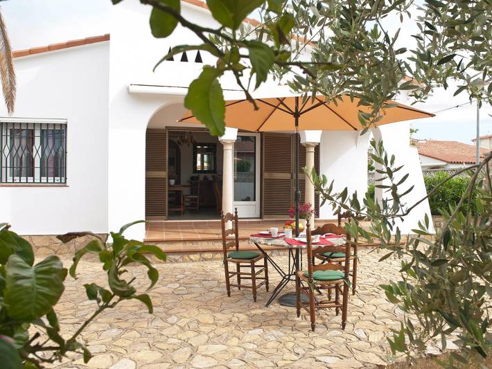 Location de vacances pour 4 personnes, avec terrasse et jardin à L'Escala - 3