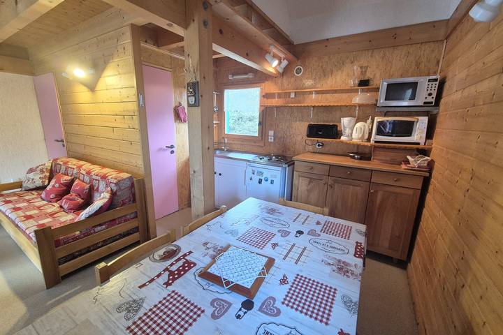 Chalet für 6 Personen mit Garten in La Féclaz, Les Déserts
