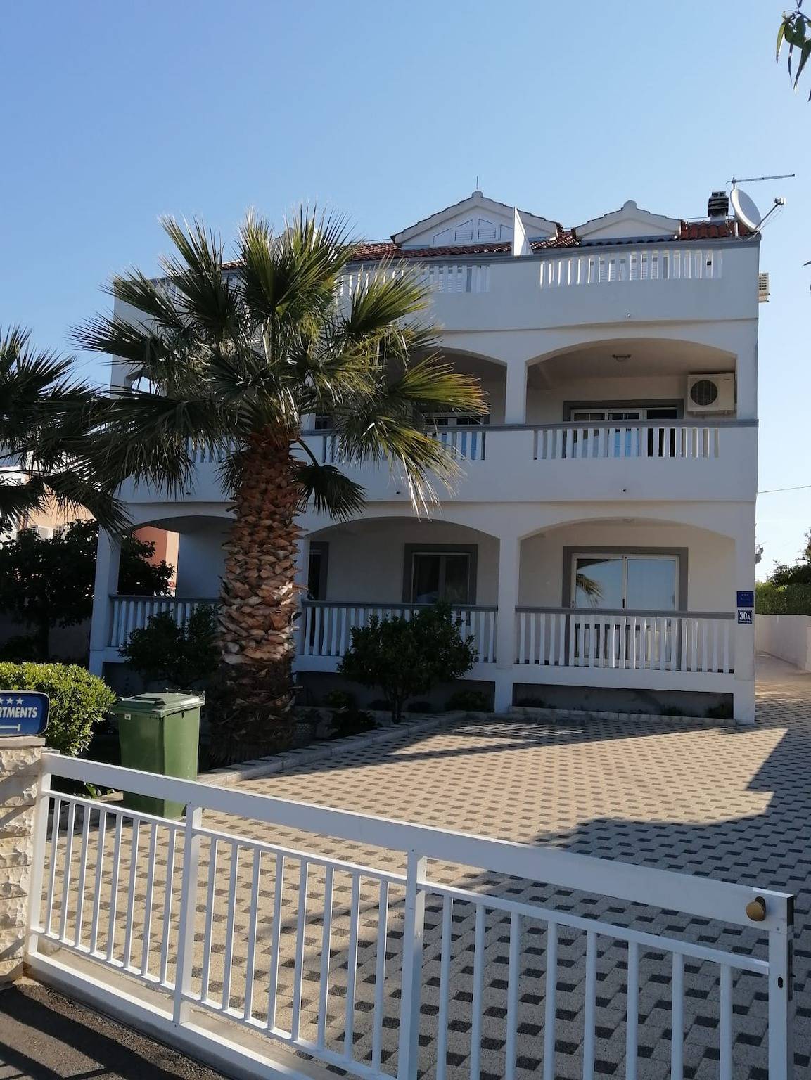 Ganze Wohnung, One bedroom apartment near beach Brodarica, Šibenik A-4195-c in Brodarica, Šibenik-Knin