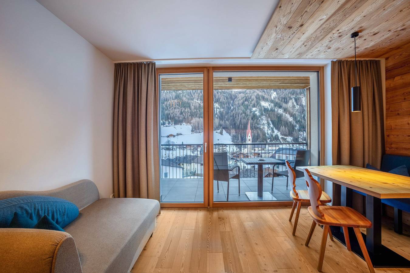Entire apartment, Holiday Apartment "Stoana 3-6" with Relaxing Wellness Area in San Giacomo, Ahrn Valley