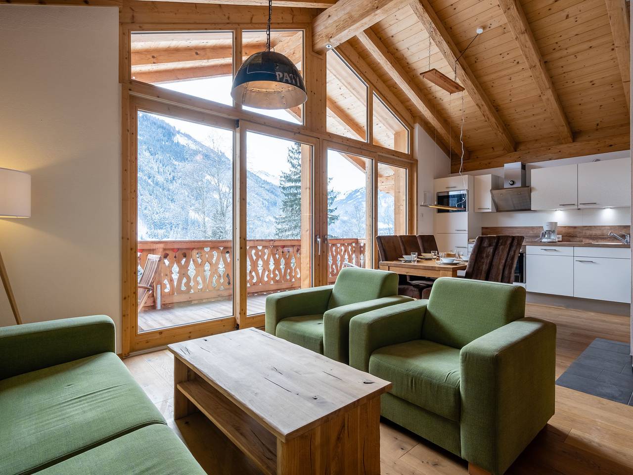Chalet in Wald nahe Wildkogel Ski Arena in Neukirchen am Großvenediger, Pinzgau