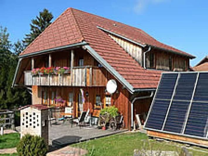 Ferienhaus für 4 Personen, mit Balkon und Ausblick in Grafenhausen