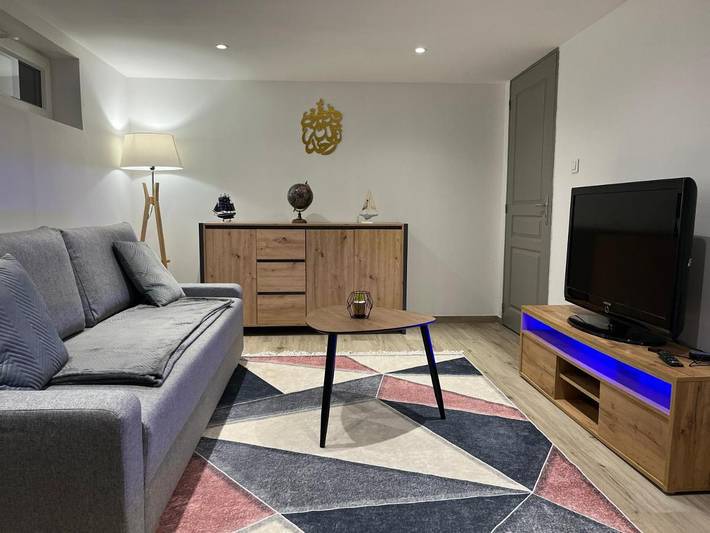 Location de vacances pour 4 personnes, avec vue et jardin à Pontault-Combault - 3