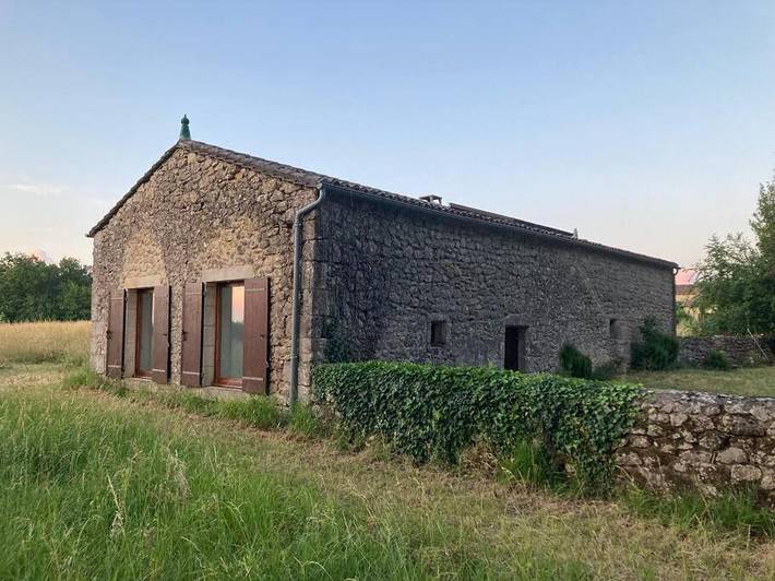 Location de vacances pour 4 personnes, avec jardin et vue, animaux acceptés à Saint-Aubin-de-Branne - 2