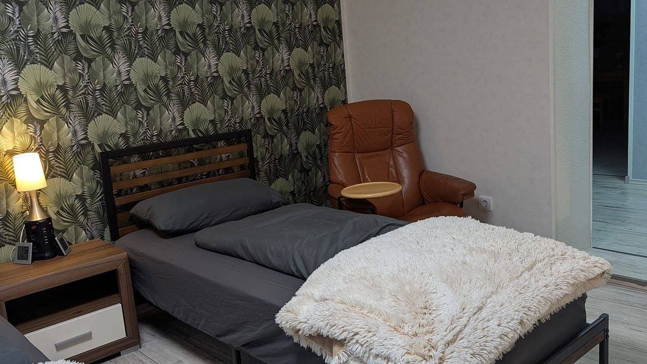 Mehrbettzimmer für 4 Personen (100 m²) in Stadt Stadtallendorf in Stadtallendorf, Waldecker Land