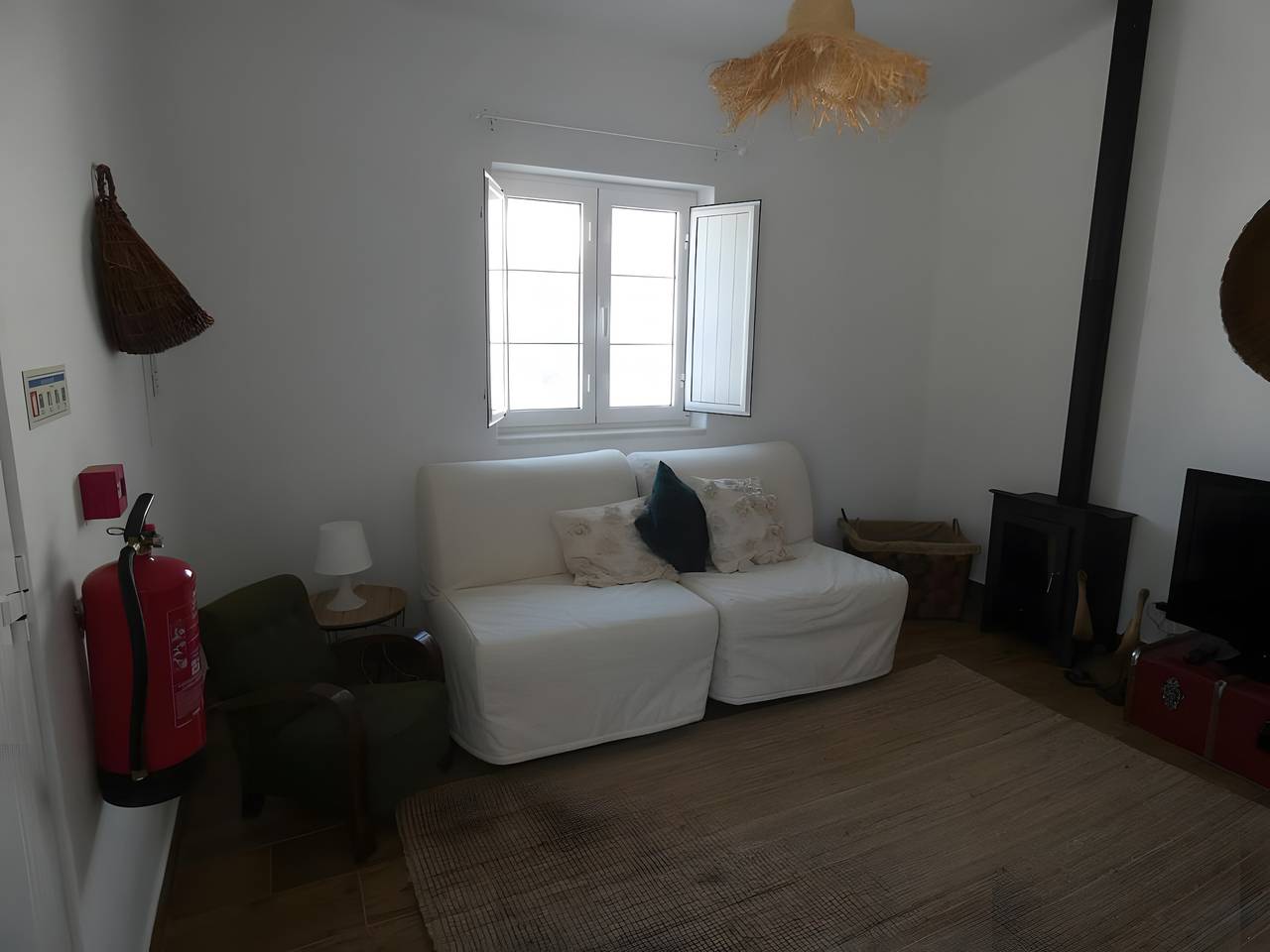 Tiny Home Casa do João with Shared Pool, Wi-Fi and Air Conditioning in Elvas, Portalegre District