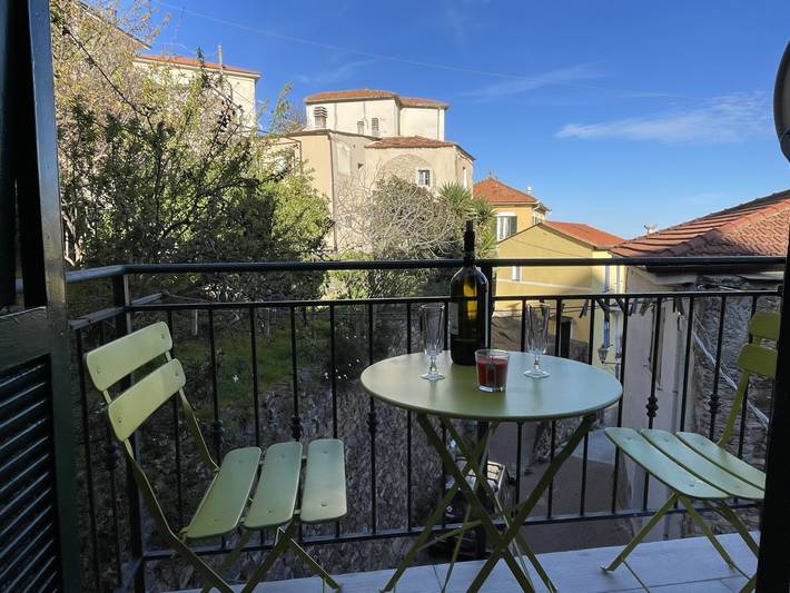 Ferienhaus für 4 Personen, mit Balkon in Pietrabruna