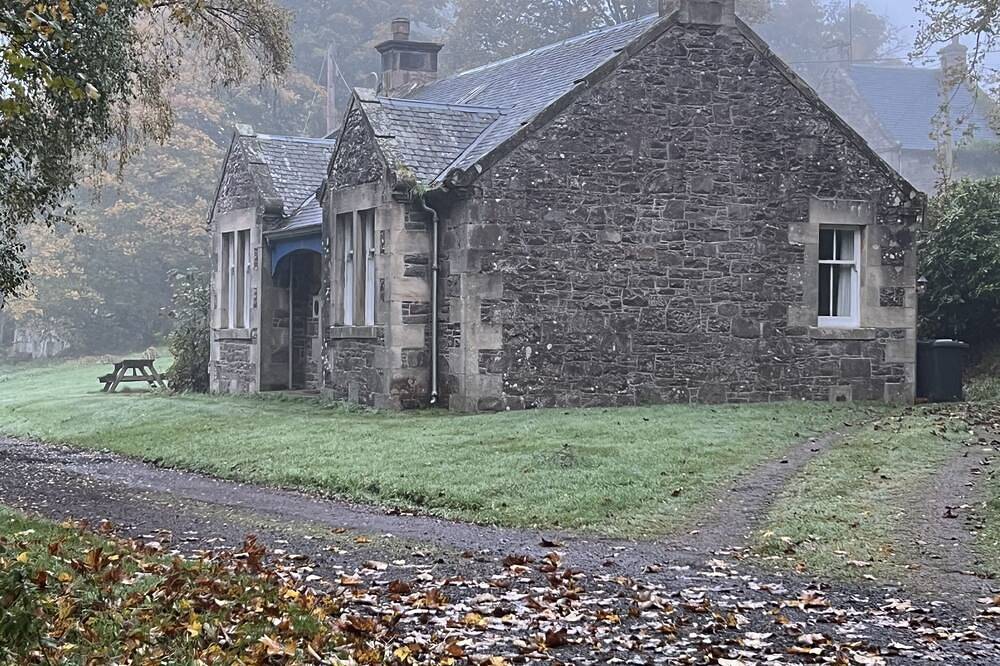 Das Butlers Cottage, Carmichael Country Cottages, in der Nähe von Biggar. Haustiere erlaubt. in Süd Lanarkshire