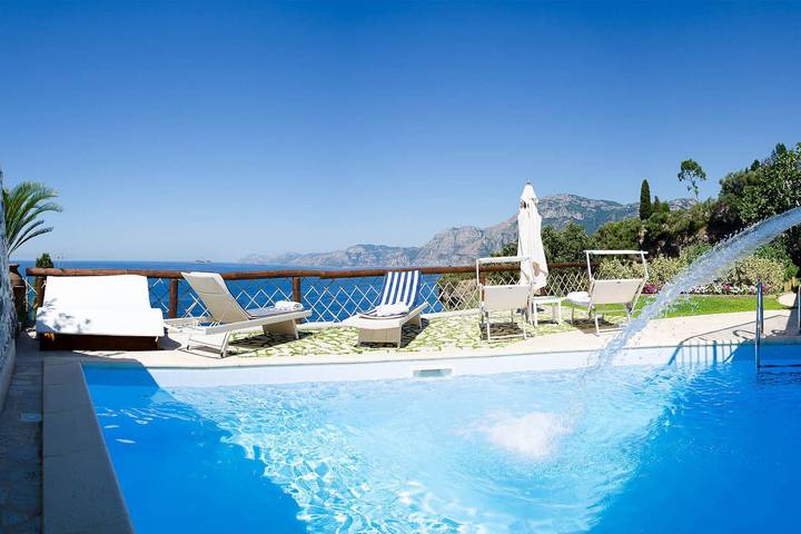 Villa con piscina per 4 persone, con Giardino in Costiera amalfitana
