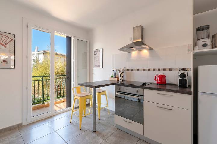 Appartamento per 4 persone, con balcone a Calvi