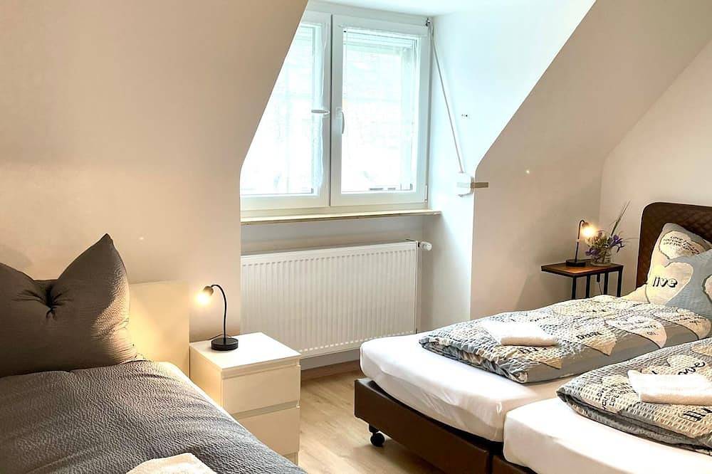 Entire apartment, Cozy 3-room vacation apartment in Koblenz-Metternich in Metternich, Koblenz