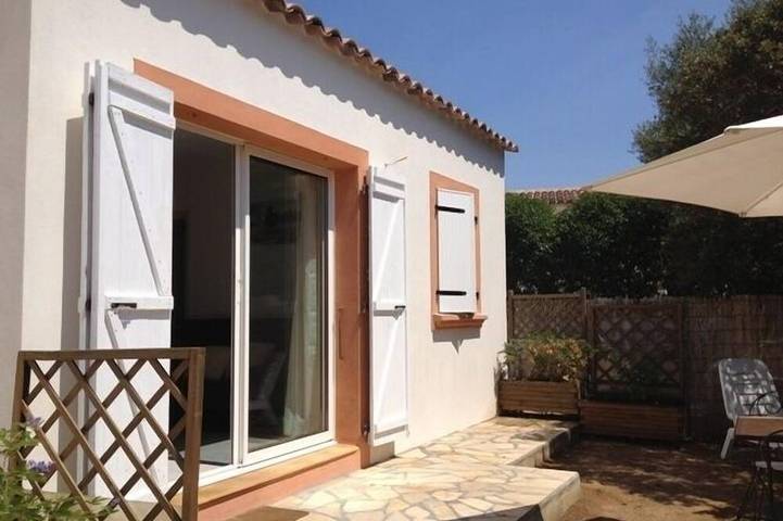 Appartement de vacances pour 4 personnes, avec jardin et terrasse
