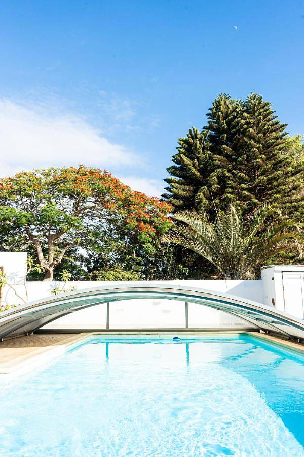 Gîte pour 14 personnes, avec piscine ainsi que vue et jardin dans Tetir - 2