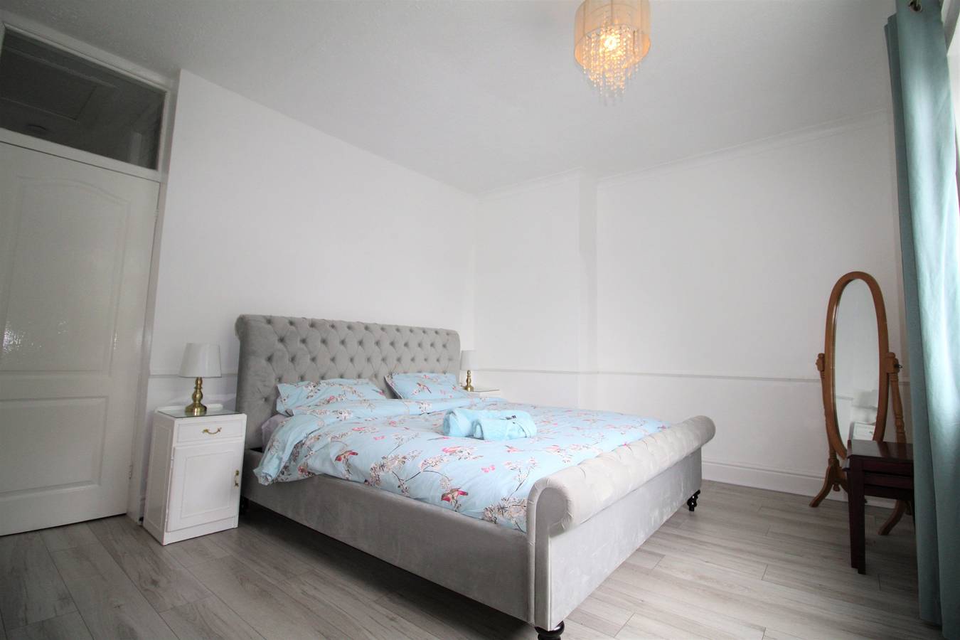 Whitley Bay House Sleeps 6 with Garden in Northumberland