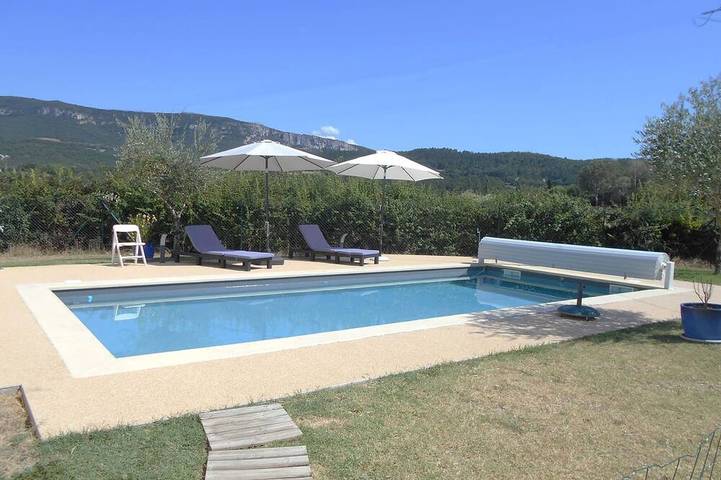 Maison de vacances pour 4 personnes, avec Jardin et Piscine