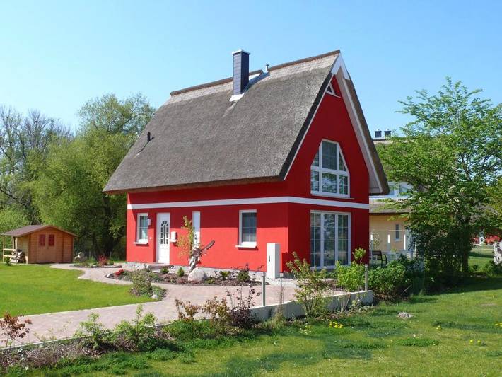 Ferienhaus für 4 Personen, mit Seeblick und Garten sowie Sauna und Ausblick, kinderfreundlich