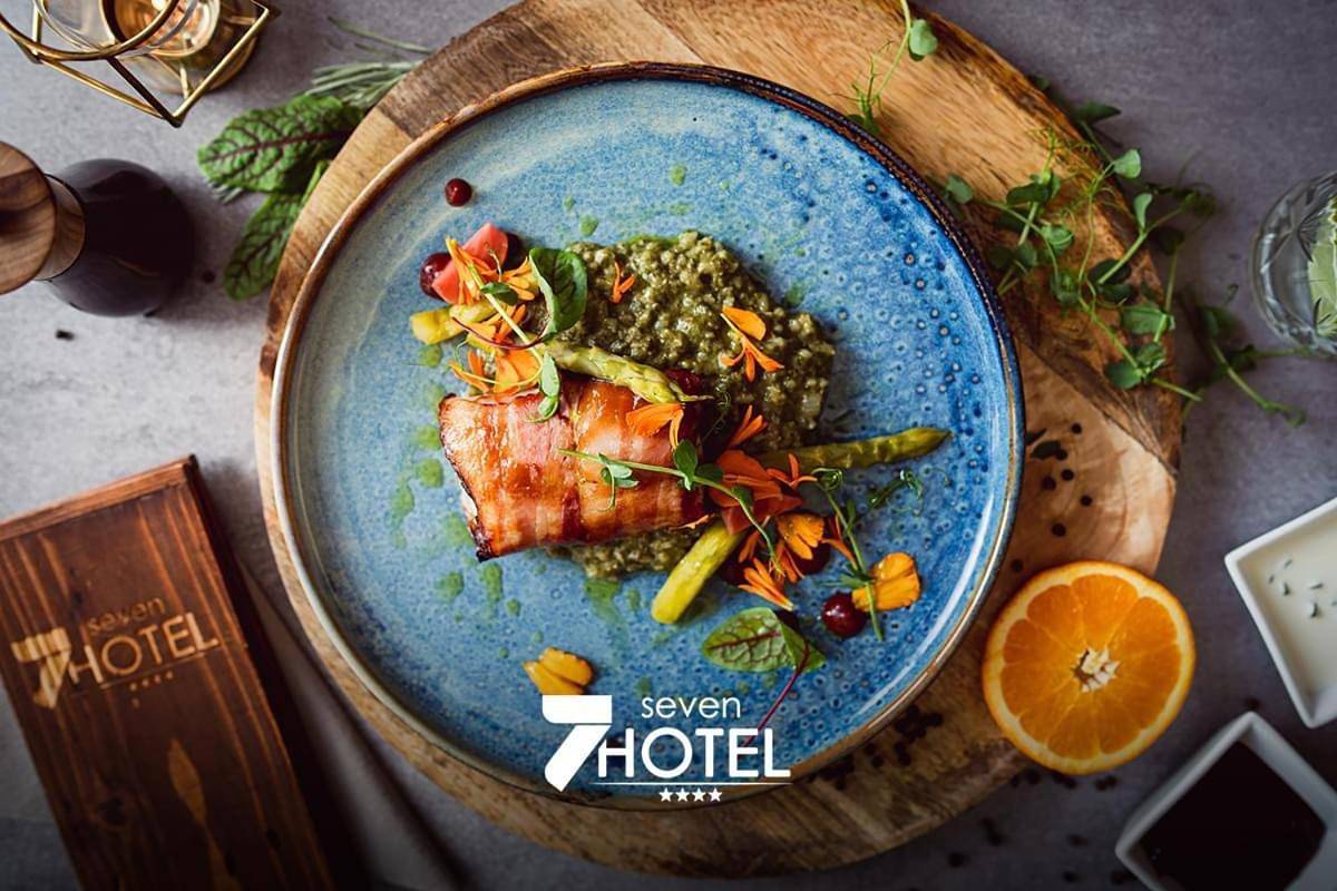 Seven Hotel Bytom - Katowice in Bytom, Śląsk