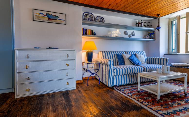 Appartement entier, Appartement 'Loft Il Mare Rio Marina Front Sea' avec Wi-Fi in Rio Marina, Rio