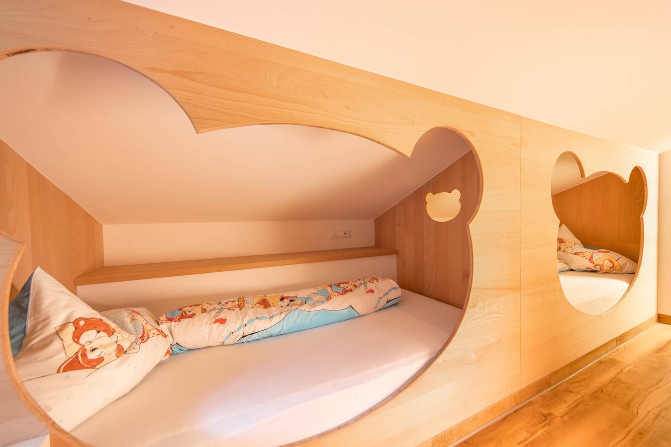 Appartamento intero, Accogliente appartamento per vacanze "Sonnleiten der kleinen Bären 8" con vista sulle montagne in Collepietra, Cornedo all'Isarco