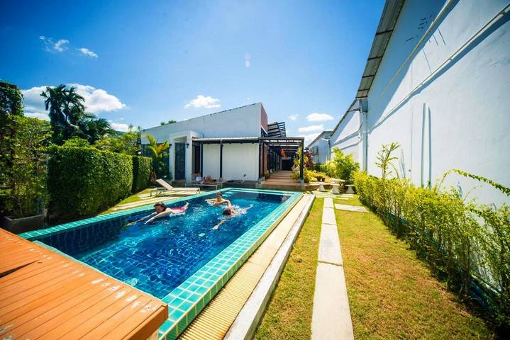 Location de vacances pour 6 personnes, avec jardin ainsi que piscine et terrasse dans Bang Tao Beach - 4