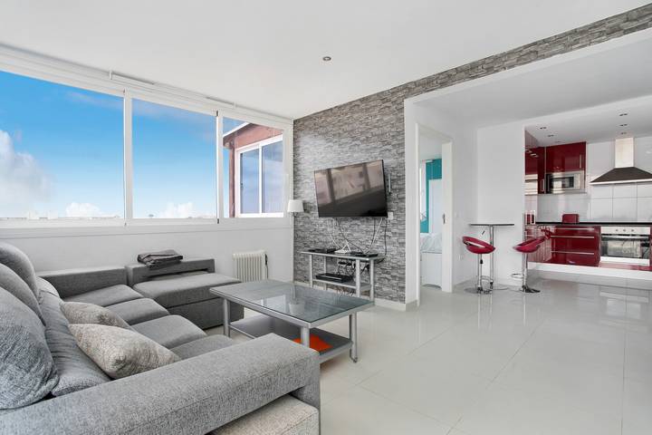 Apartamento entero, Apartamento "Lovely Penthouse" con piscina, Wi-Fi y terraza in Costa Teguise, Teguise