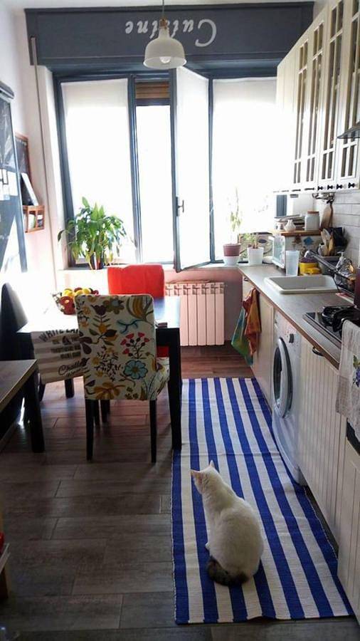 Geheel vakantieappartement, Vely's Rooms in Novara, Provincie Novara