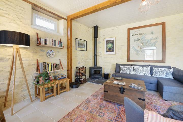 Cottage near Omaha Beach and Bayeux in the Domaine de la Maison Neuve in Le Molay-Littry, Bayeux region