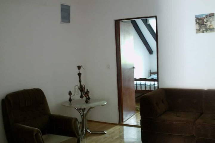 Ganze Wohnung, Ferienwohnung in Zlarin mit Balkon, W-Lan, Waschmaschine (3813-1) in Zlarin (Kroatische Adria), Dalmatinische Inseln