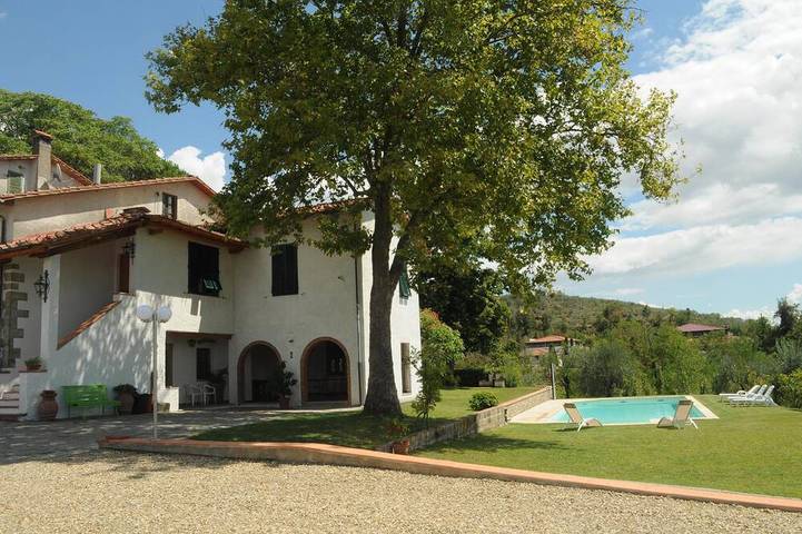 Villa für 6 Personen, mit Garten und Balkon