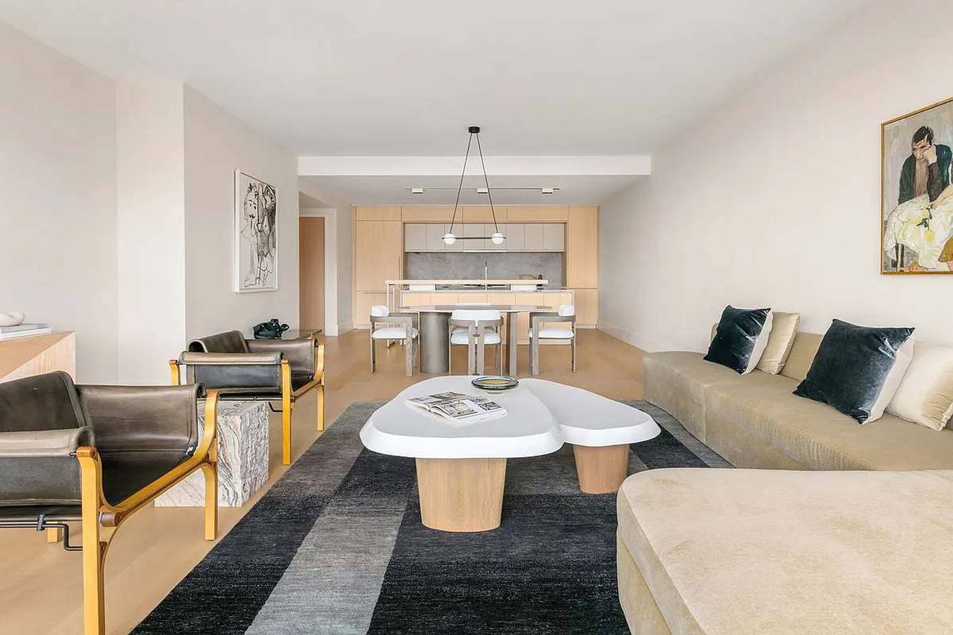 Entire apartment, Hudson Terrace   Ultra-luxe 2Br with Terrace in Full-Service Doorman Building in Manhattan, New York City
