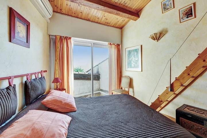 Villa pour 6 personnes, avec jardin et jacuzzi à Hyeres - 2