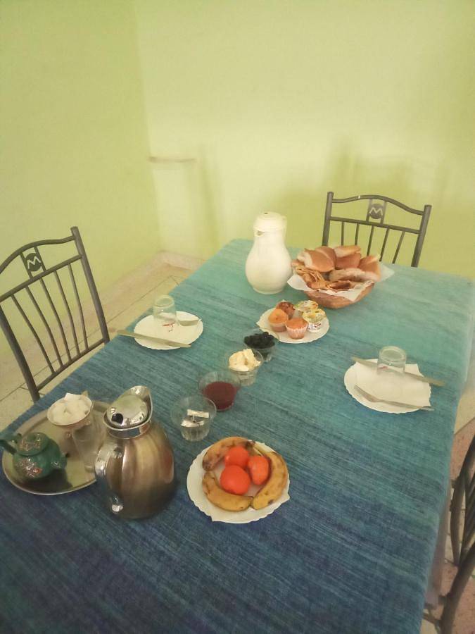 Chambre d’hôte pour 2 personnes, avec vue ainsi que vue sur le lac et terrasse dans Merzouga - 2