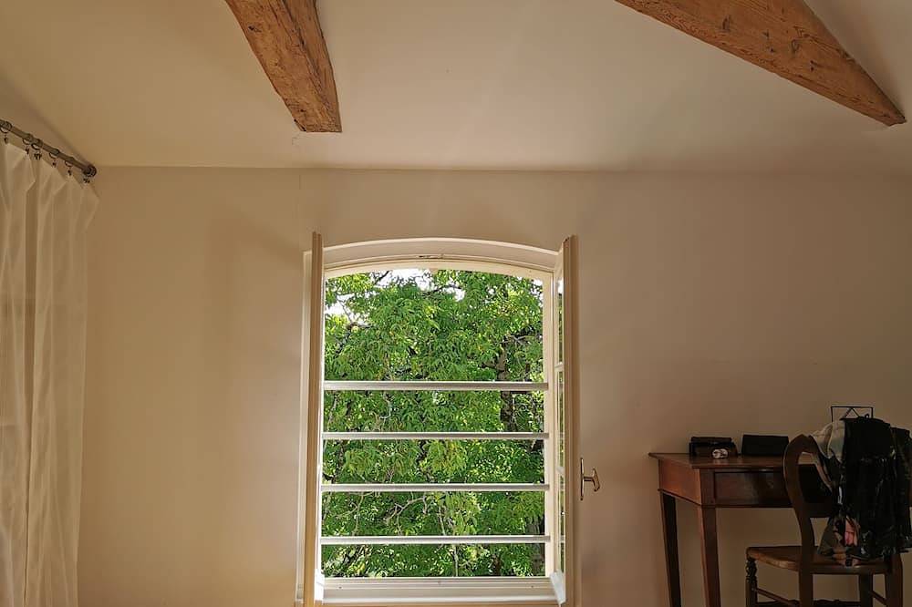 Detached house with garden at the foot of the Château de Jonzac. in Jonzac, Jonzac und Umgebung