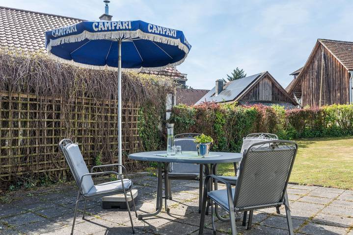 Apartamento inteiro, Apartamento Rothmund com Terraço e Wi-Fi in Uberlingen, Region Bodensee-Oberschwaben