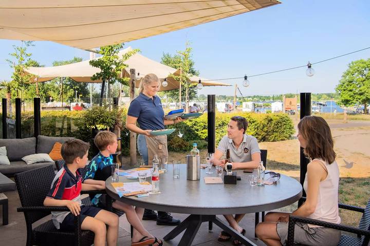 Camping für 5 Personen, mit Terrasse in der Veluwe - 2