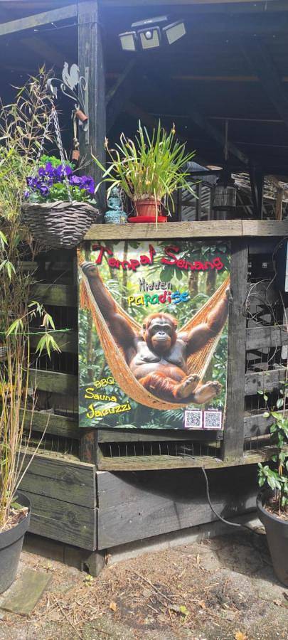 Lodge voor 2 personen, with uitzicht and sauna as well as tuin, met huisdier op de Veluwe