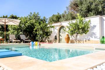 Villa für 6 Personen, mit Garten in Italien