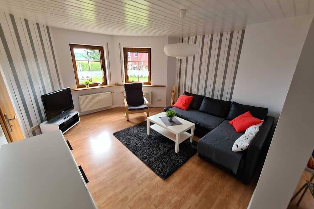 Ganze Wohnung, Ferienwohnung direkt am Bostalsee (5oom) in Nohfelden, Saar-Nahe-Bergland
