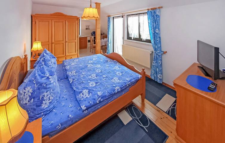 Ganze Ferienwohnung, Gemütliches Strandappartement mit Parkplatz, Terrasse und TV in Userin, Mecklenburg-Strelitz