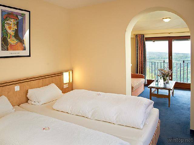 Ritterschänke - Doppelzimmer mit Balkon in Essing, Altmühltal