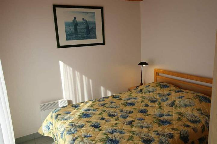 Gîte pour 6 personnes, avec jardin dans Biville - 2